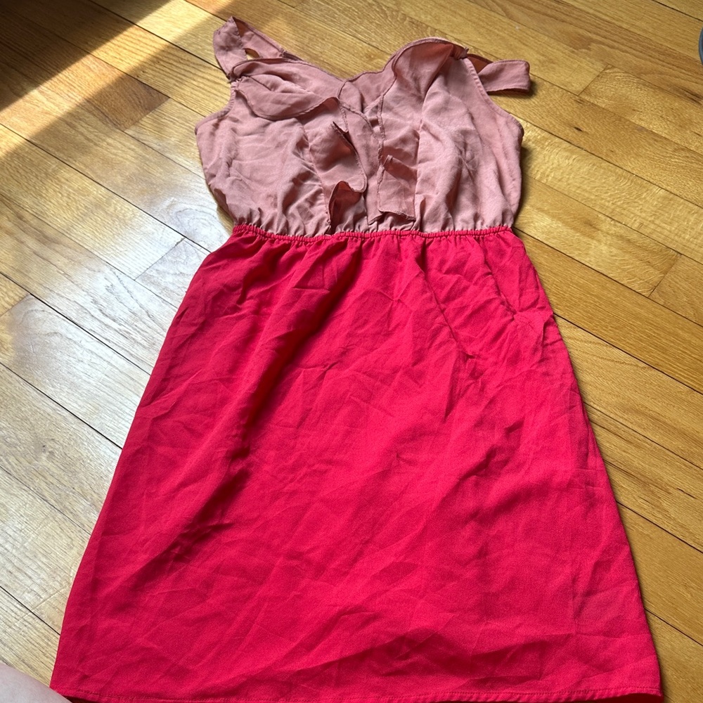 Two-Tone Pink Midi Dress with Gathered Waist